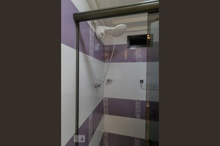 Apartamento para alugar com 70m², 2 quartos e 2 vagas Apartamento para alugar com 70m², 2 quartos e 2 vagasBanheiro