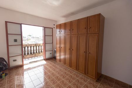 Casa à venda com 178m², 3 quartos e 5 vagasSuíte