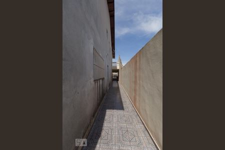 Casa à venda com 178m², 3 quartos e 5 vagasQuintal