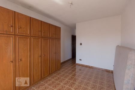Casa à venda com 178m², 3 quartos e 5 vagasSuíte
