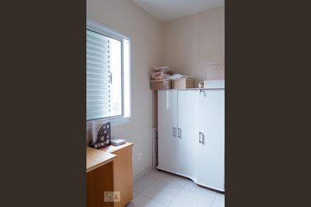 Casa à venda com 170m², 5 quartos e 4 vagasQuarto 2