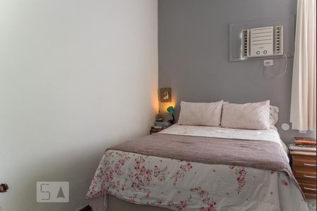 Quarto  de apartamento à venda com 1 quarto, 52m² em Grajaú, Rio de Janeiro