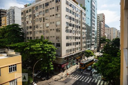 Apartamento à venda com 35m², 1 quarto e sem vaga Apartamento à venda com 35m², 1 quarto e sem vagaVista