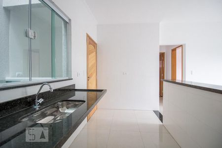 Cozinha de apartamento para alugar com 2 quartos, 60m² em Vila Ema, São Paulo