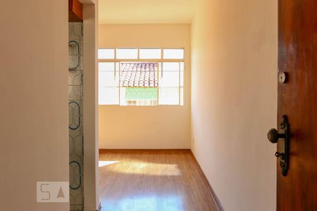 Sala de apartamento à venda com 3 quartos, 86m² em João Pinheiro, Belo Horizonte