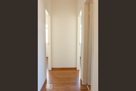 Apartamento à venda com 86m², 3 quartos e 1 vagaCorredor