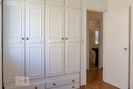 Apartamento à venda com 86m², 3 quartos e 1 vagaQuarto 2