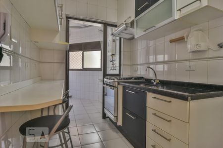Cozinha de apartamento para alugar com 2 quartos, 54m² em Santana, São Paulo