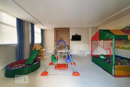 Apartamento à venda com 70m², 2 quartos e 2 vagasÁrea comum - Brinquedoteca