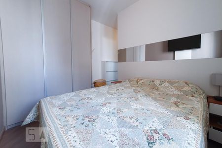 Apartamento à venda com 70m², 2 quartos e 2 vagasQuarto 2 - Suíte