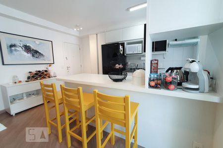 Apartamento à venda com 70m², 2 quartos e 2 vagasCozinha