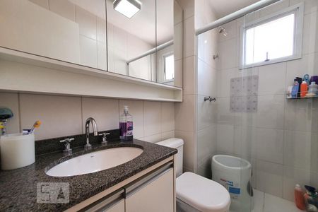 Apartamento à venda com 70m², 2 quartos e 2 vagasBanheiro do Quarto 2