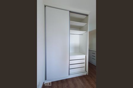 Apartamento para alugar com 60m², 2 quartos e 1 vagaQuarto 2 - Suíte