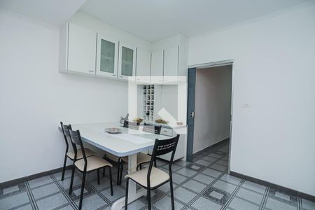 Casa à venda com 160m², 3 quartos e 2 vagasCozinha