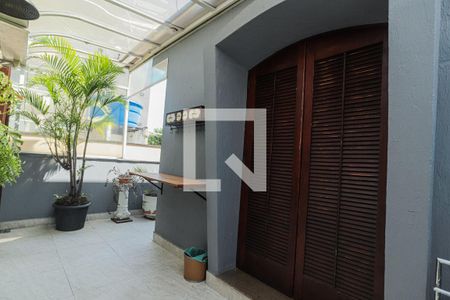 Casa à venda com 160m², 3 quartos e 2 vagasÁrea de Serviço