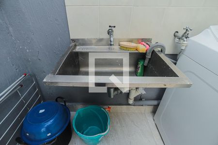 Casa à venda com 160m², 3 quartos e 2 vagasÁrea de Serviço