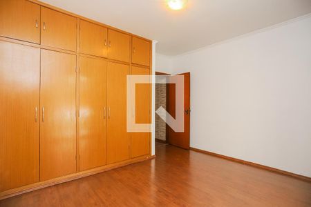 Casa à venda com 160m², 3 quartos e 2 vagasQuarto 2