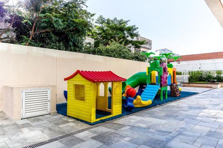 Apartamento à venda com 116m², 3 quartos e 2 vagasÁrea Comum - Playground