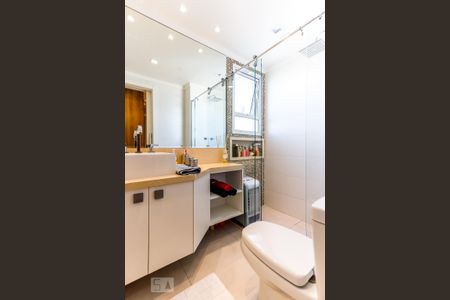 Apartamento à venda com 116m², 3 quartos e 2 vagasBanheiro da Suíte 1