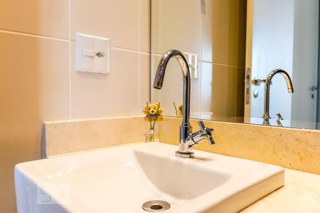 Apartamento à venda com 116m², 3 quartos e 2 vagasBanheiro da Suíte 2