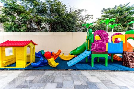 Apartamento à venda com 116m², 3 quartos e 2 vagasÁrea Comum - Playground