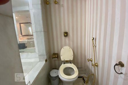 Apartamento para alugar com 470m², 3 quartos e 5 vagasBanheiro da Suíte 3