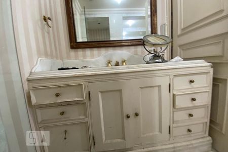 Apartamento para alugar com 470m², 3 quartos e 5 vagasBanheiro da Suíte 3