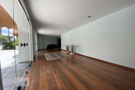 Apartamento para alugar com 470m², 3 quartos e 5 vagasHall Social