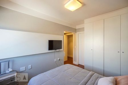 Apartamento para alugar com 148m², 4 quartos e 3 vagas Apartamento para alugar com 148m², 4 quartos e 3 vagasQuarto suíte 02