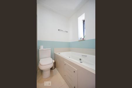 Apartamento para alugar com 148m², 4 quartos e 3 vagas Apartamento para alugar com 148m², 4 quartos e 3 vagasBanheiro suíte 01