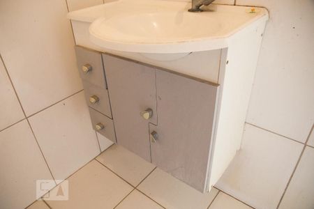 Apartamento à venda com 80m², 2 quartos e sem vagaDetalhe do banheiro