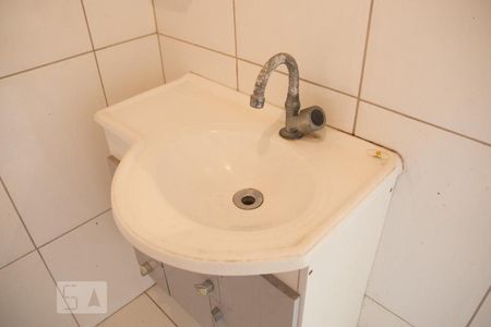 Apartamento à venda com 80m², 2 quartos e sem vagaBanheiro - Torneira
