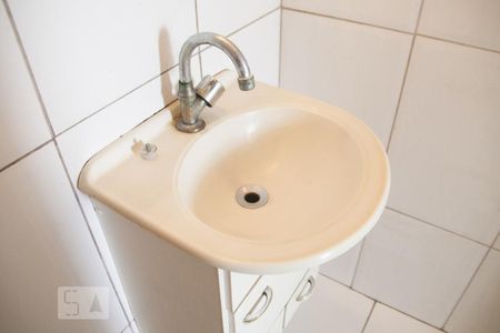 Apartamento à venda com 80m², 2 quartos e sem vagaBanheiro - Torneira