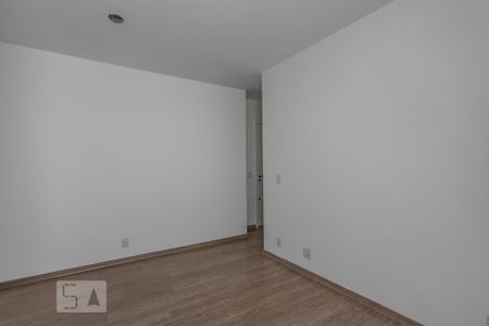 Apartamento para alugar com 50m², 2 quartos e 1 vaga Apartamento para alugar com 50m², 2 quartos e 1 vagaSala