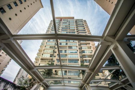 Apartamento à venda com 53m², 1 quarto e 1 vagaFachada