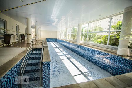 Apartamento à venda com 53m², 1 quarto e 1 vagaÁrea comum - Piscina