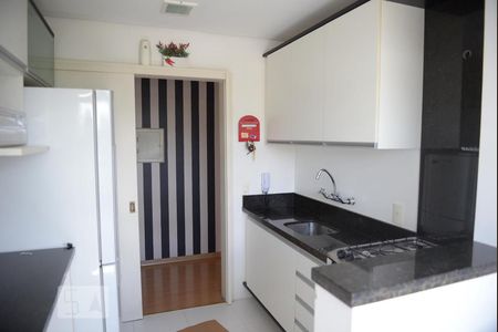 Apartamento à venda com 75m², 2 quartos e 1 vagaCozinha