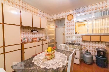 Casa à venda com 160m², 3 quartos e 2 vagasCozinha