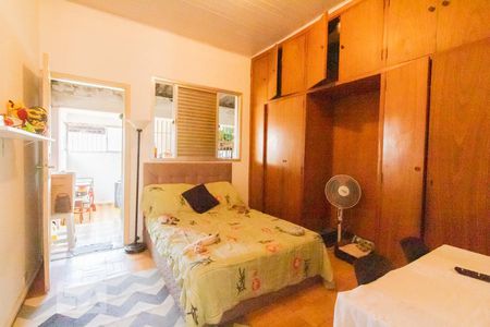 Casa à venda com 160m², 3 quartos e 2 vagasSuíte