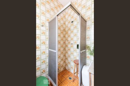 Casa à venda com 160m², 3 quartos e 2 vagasBanheiro