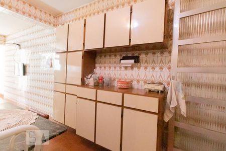 Casa à venda com 160m², 3 quartos e 2 vagasCozinha