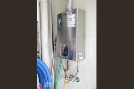 Casa à venda com 110m², 3 quartos e 2 vagasÁrea de Serviço