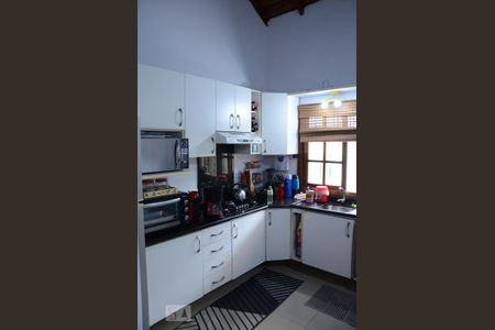 Casa à venda com 110m², 3 quartos e 2 vagasCozinha