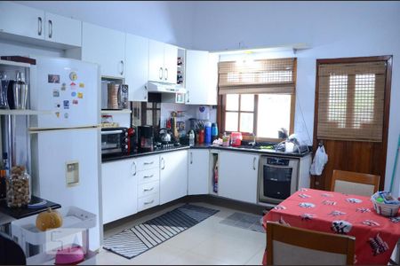 Casa à venda com 110m², 3 quartos e 2 vagasCozinha