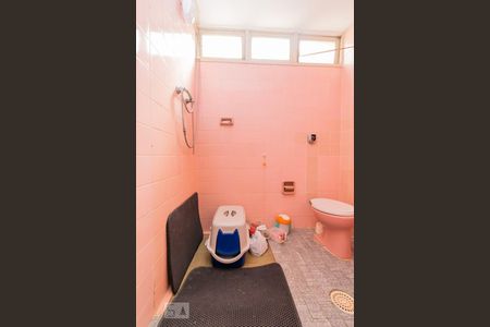 Apartamento à venda com 170m², 4 quartos e 1 vagaBANHEIRO SOCIAL 1