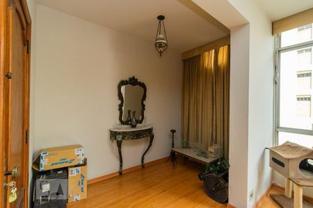 Apartamento à venda com 170m², 4 quartos e 1 vagaSALA