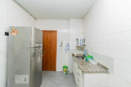 Apartamento à venda com 170m², 4 quartos e 1 vagaCOZINHA