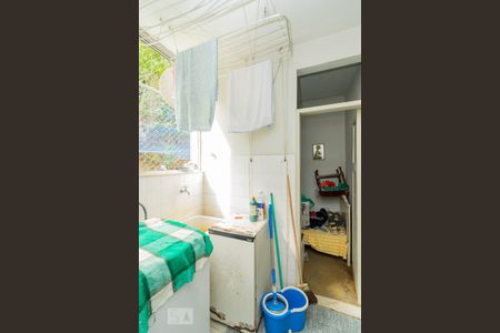 Apartamento à venda com 170m², 4 quartos e 1 vagaÁREA DE SERVIÇO