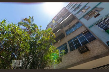 Fachada do Prédio de apartamento para alugar com 2 quartos, 80m² em Tijuca, Rio de Janeiro