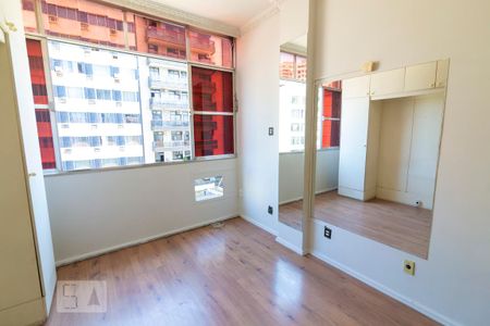 Quarto 1 de apartamento para alugar com 2 quartos, 80m² em Tijuca, Rio de Janeiro